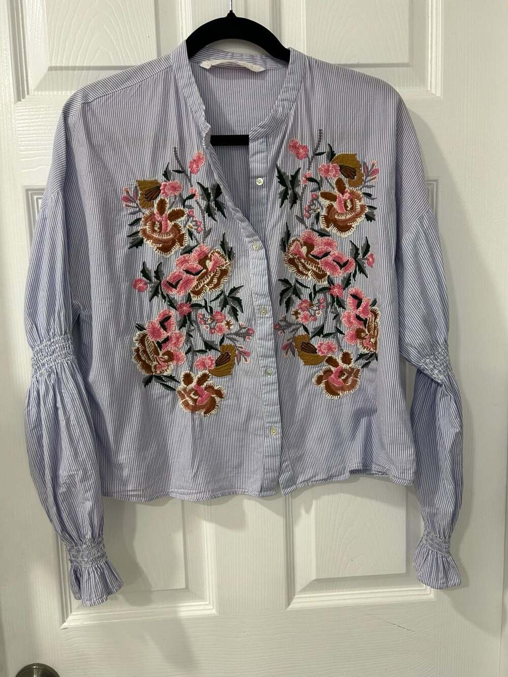 Zara Trafaluc Collection Blue Striped Floral Embroidered Button-Up Shirt Size L